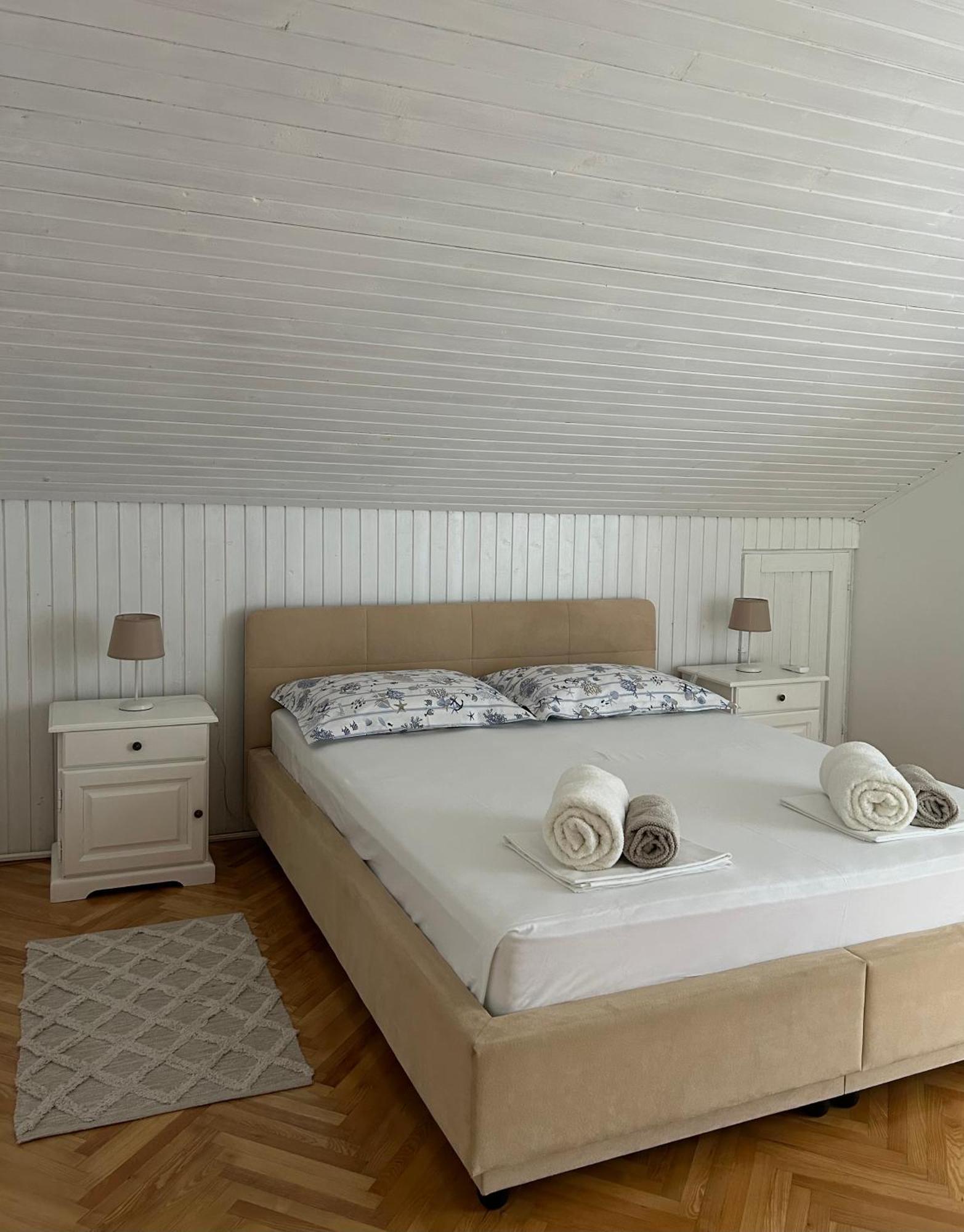 Holiday Home Villa Emma Debeljak Exteriér fotografie