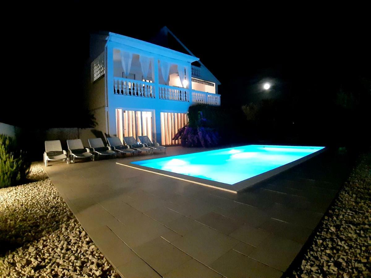 Holiday Home Villa Emma Debeljak Exteriér fotografie